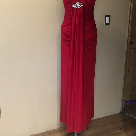 Floor length evening gown - Picture 6 of 6